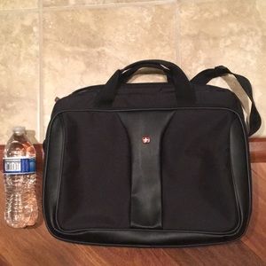 Laptop bag